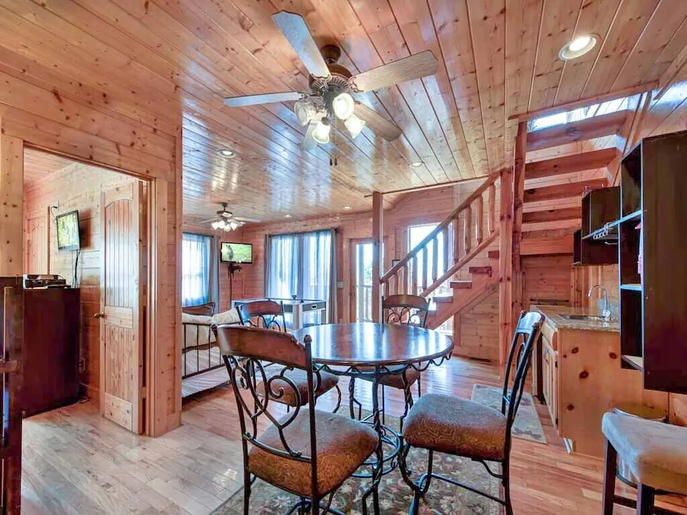 Favored By Fortune Cabin