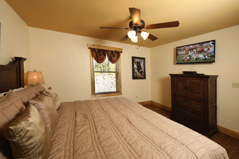 Hilltop Haven Chalet