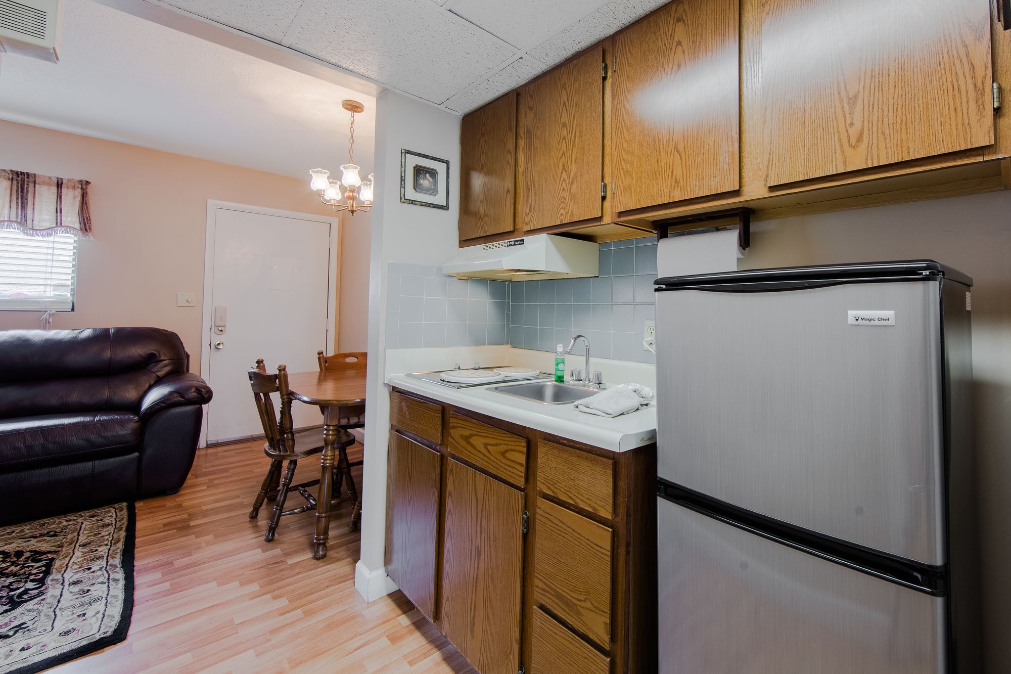 Oak Square Condominiums