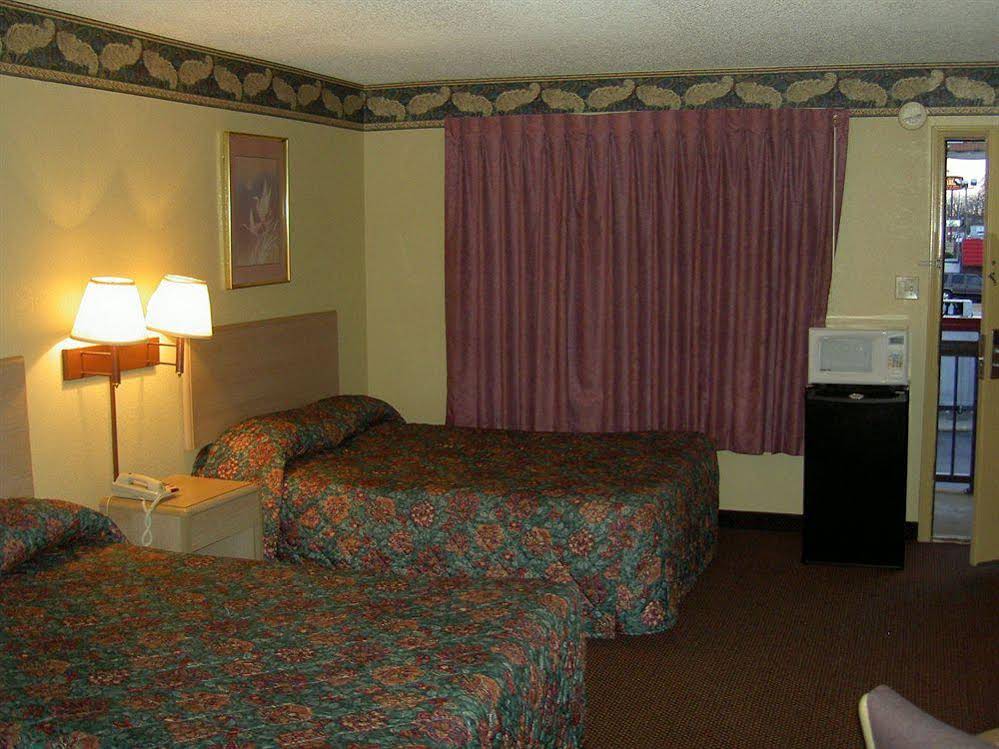 Executive Inn and Suites Jacks