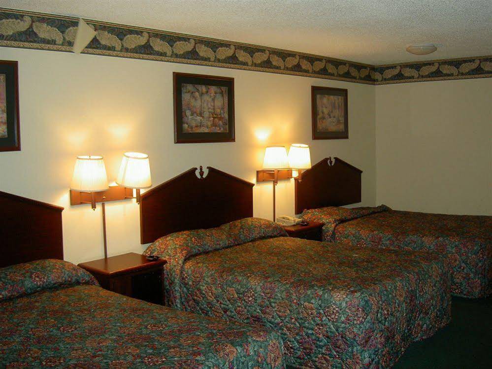 Executive Inn and Suites Jacks
