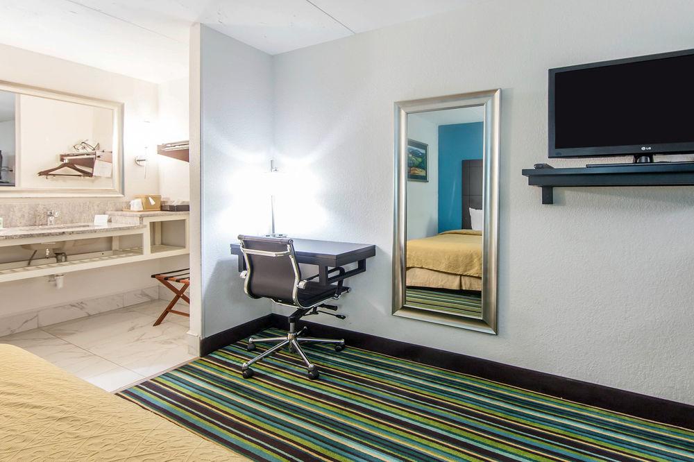 Quality Inn & Suites