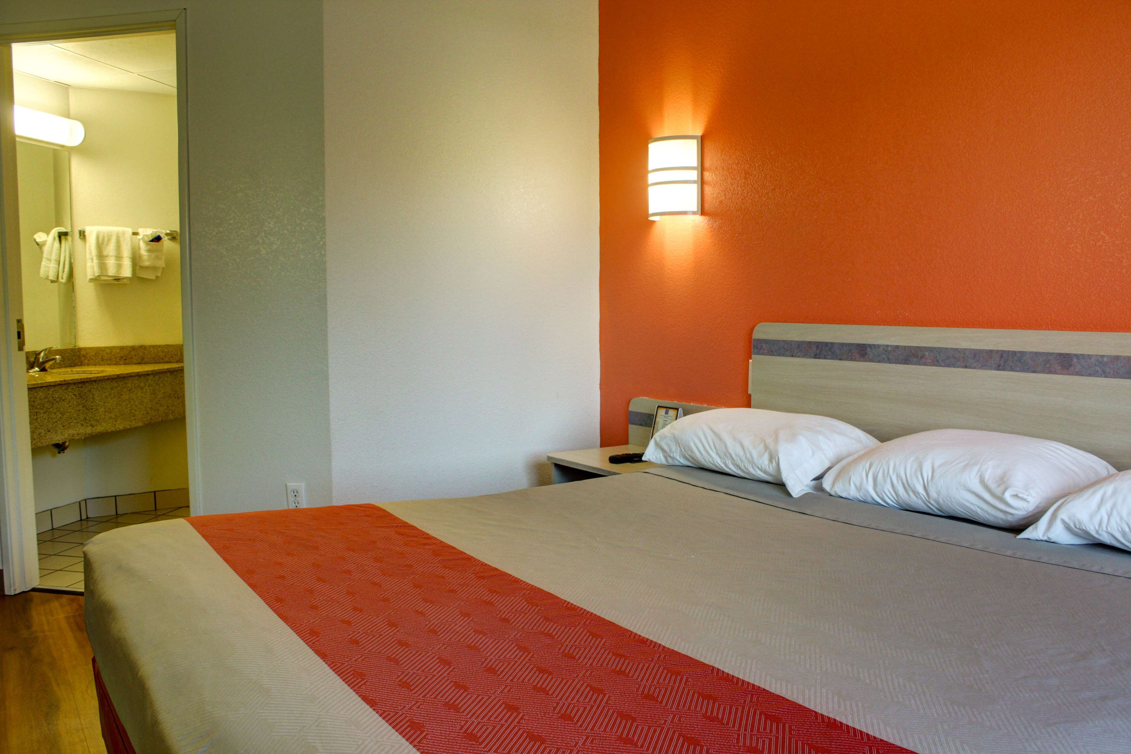 Americas Best Value Inn Knoxville East