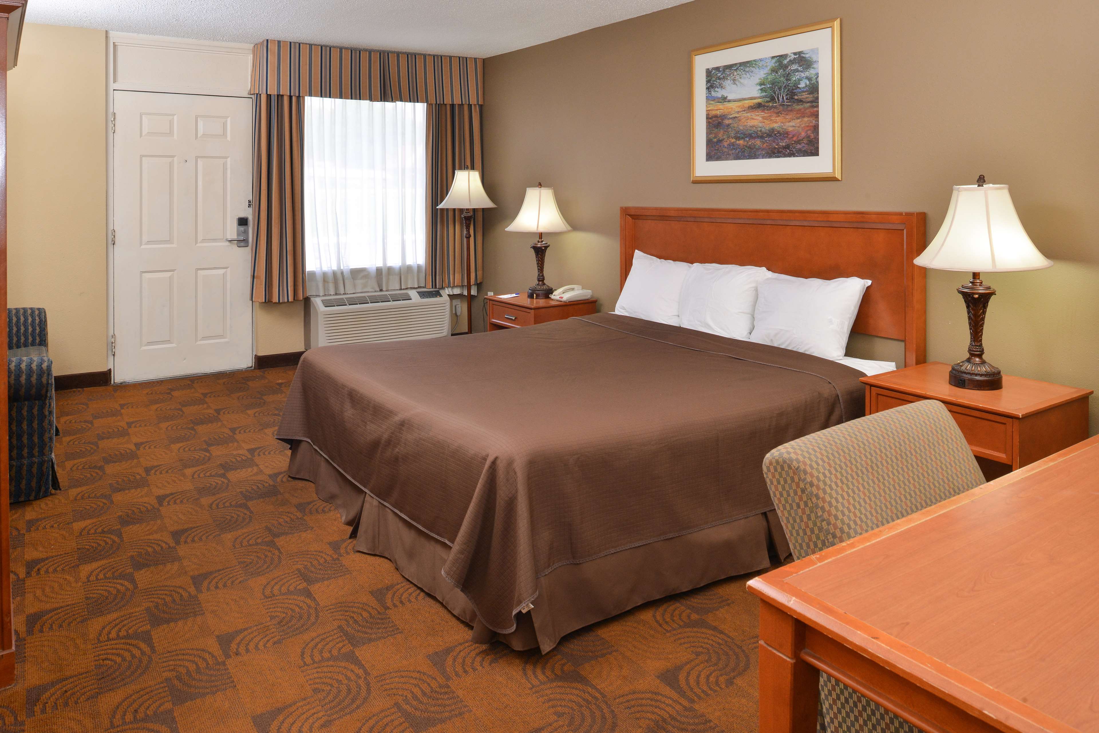 Studio 6 Suites Memphis Tn