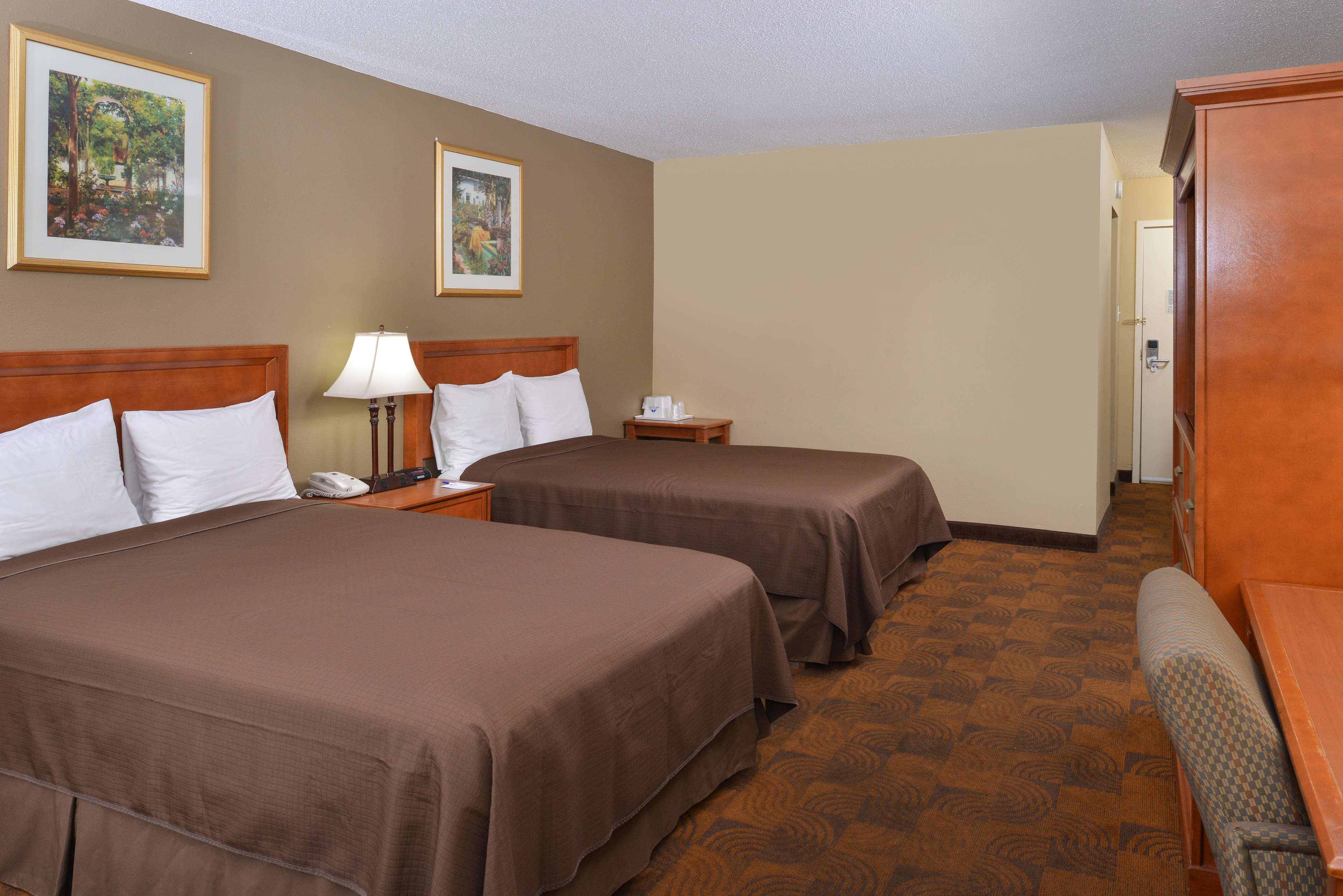 Studio 6 Suites Memphis Tn