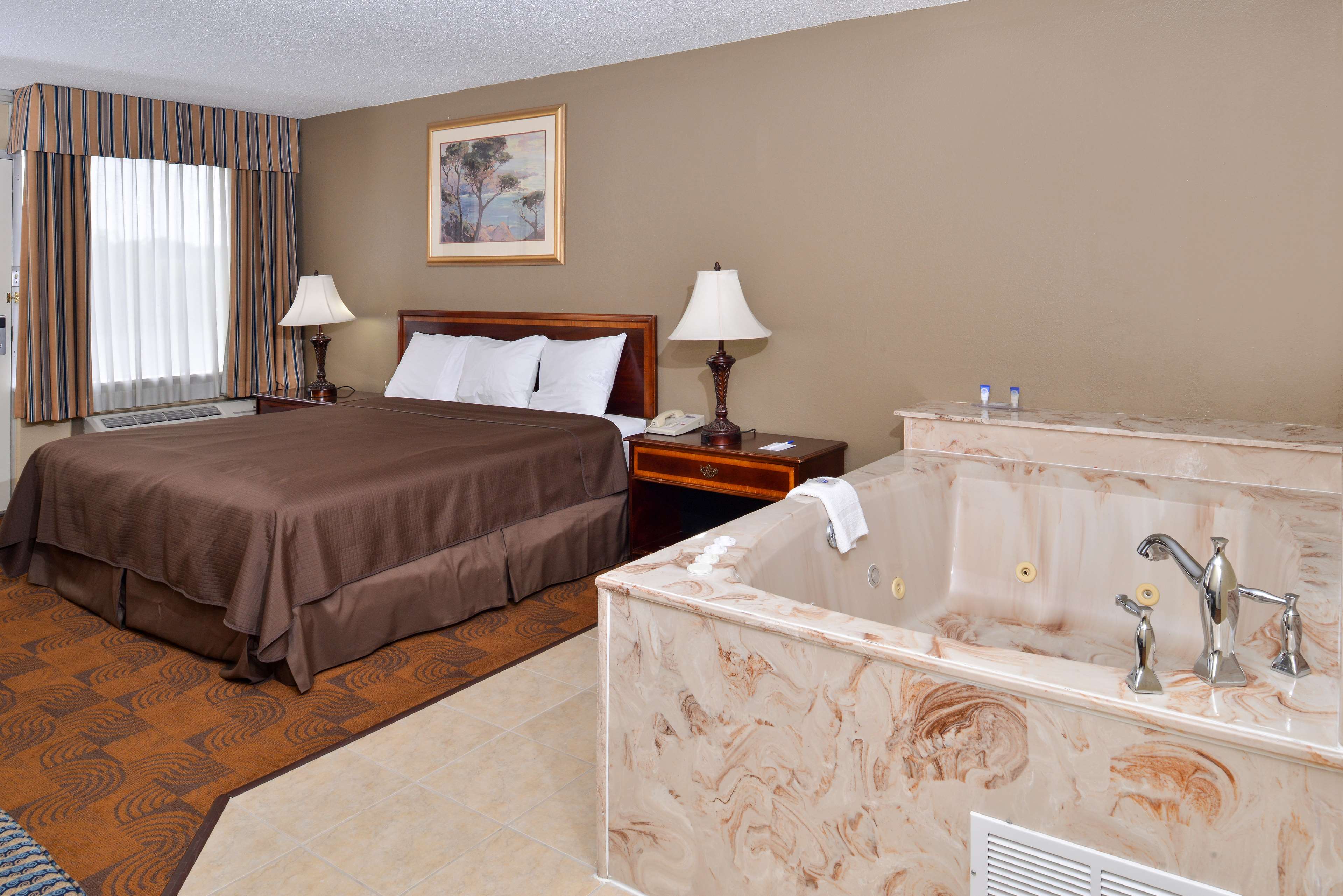 Studio 6 Suites Memphis Tn