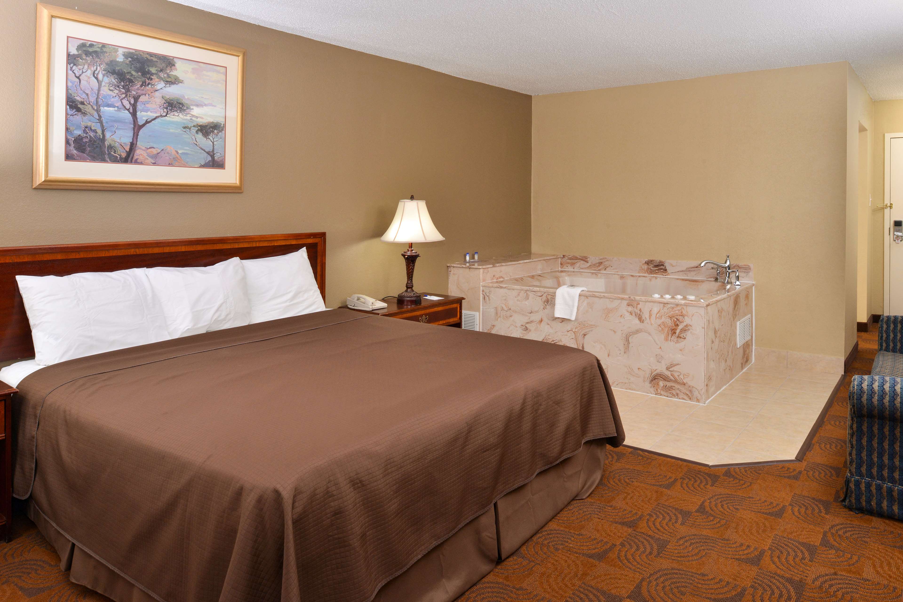 Studio 6 Suites Memphis Tn