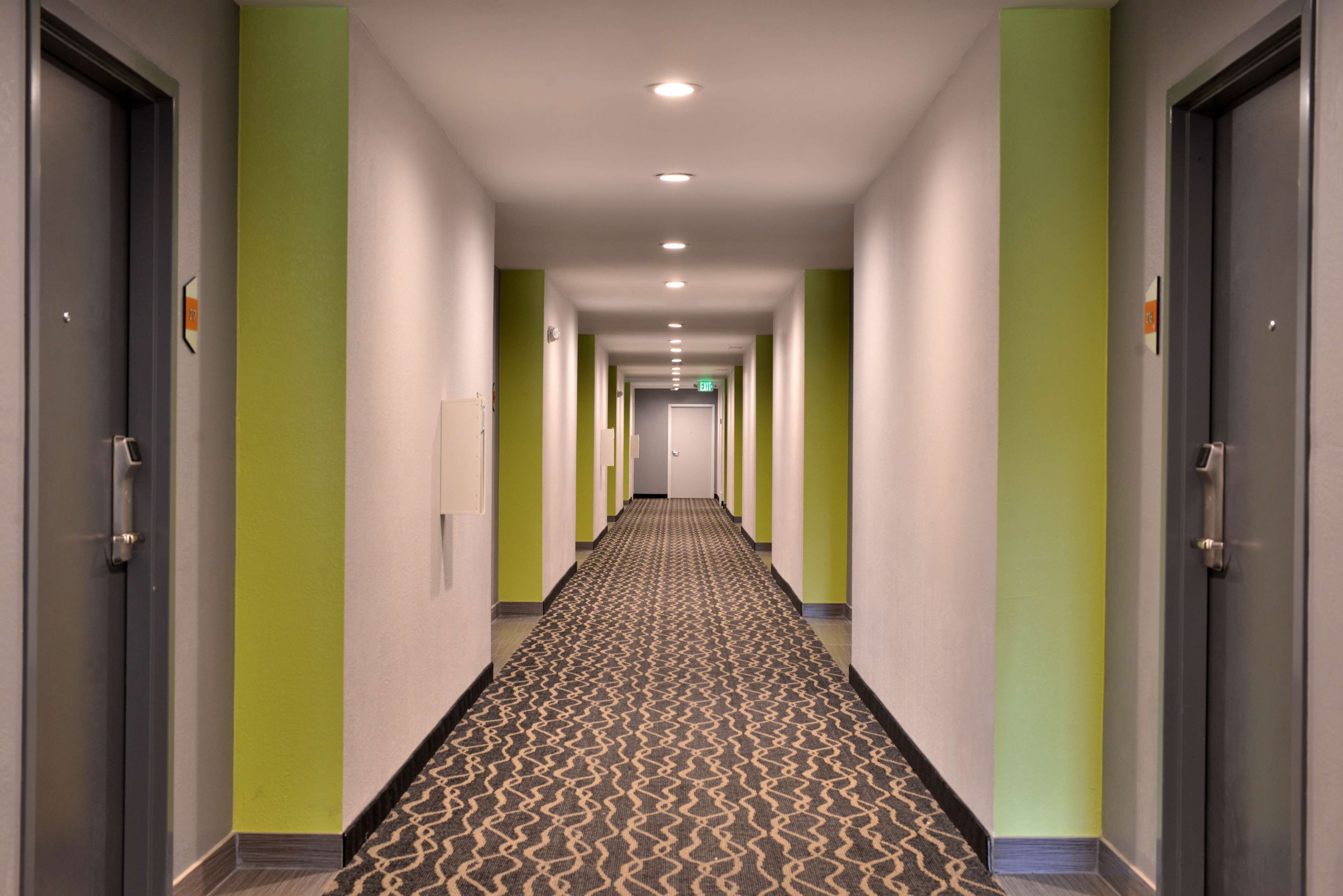 Americas Best Value Inn - Memphis / Airport