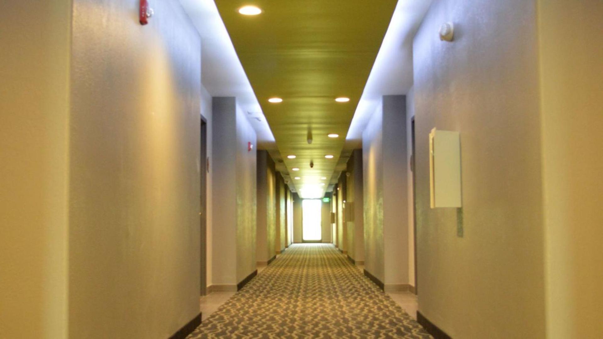 Americas Best Value Inn - Memphis / Airport