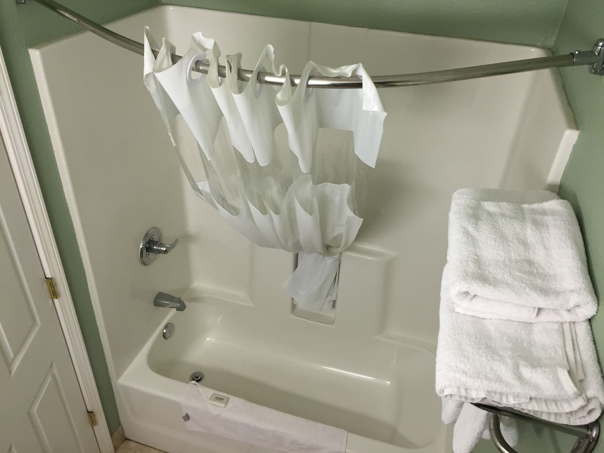 Vista Inn & Suites Memphis