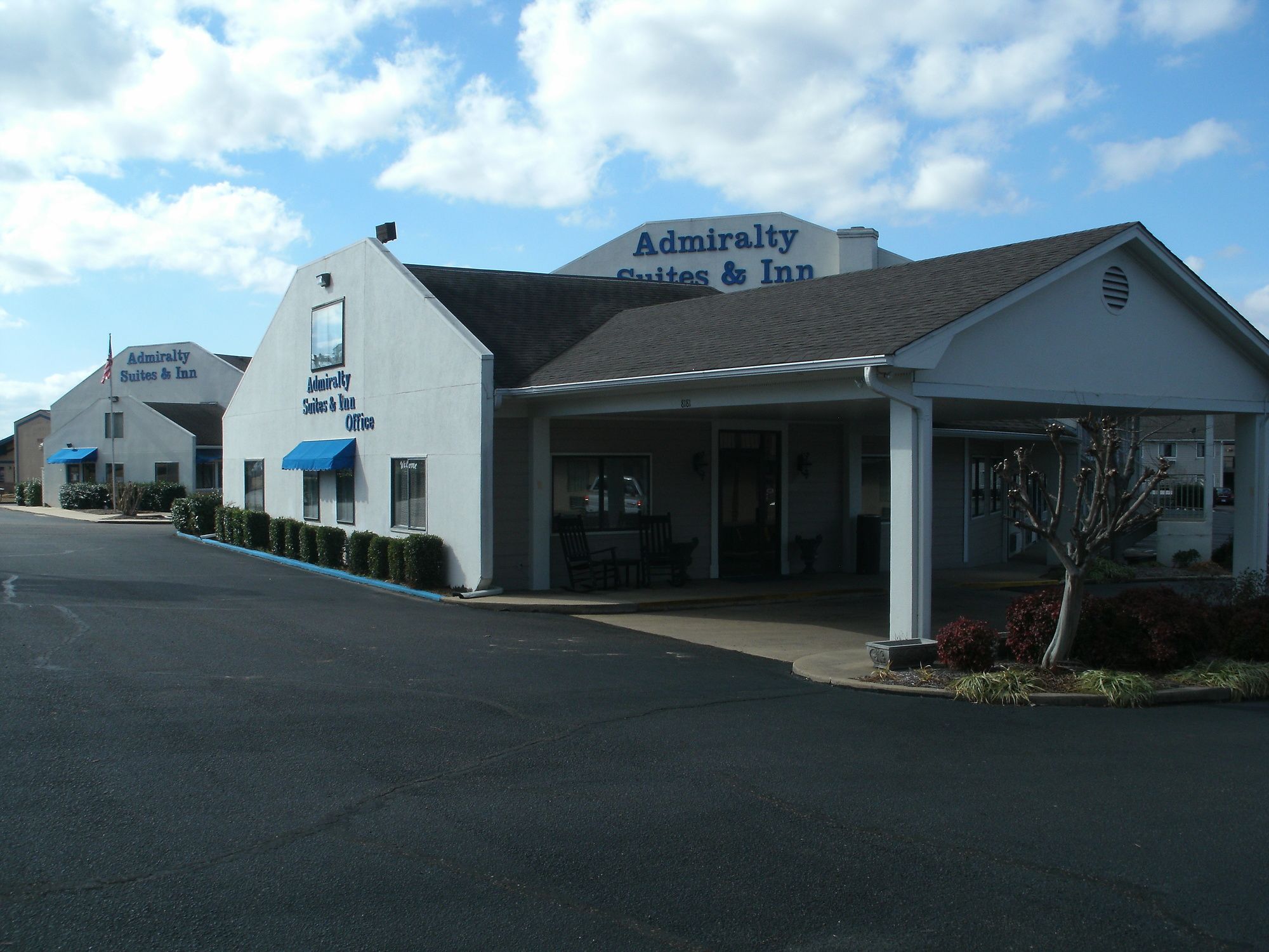 The Admiralty Suites & Inn of Millington