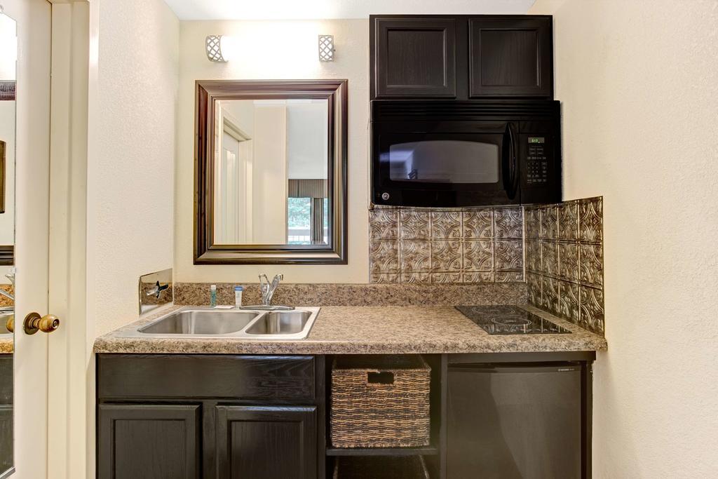 Baymont by Wyndham Murfreesboro