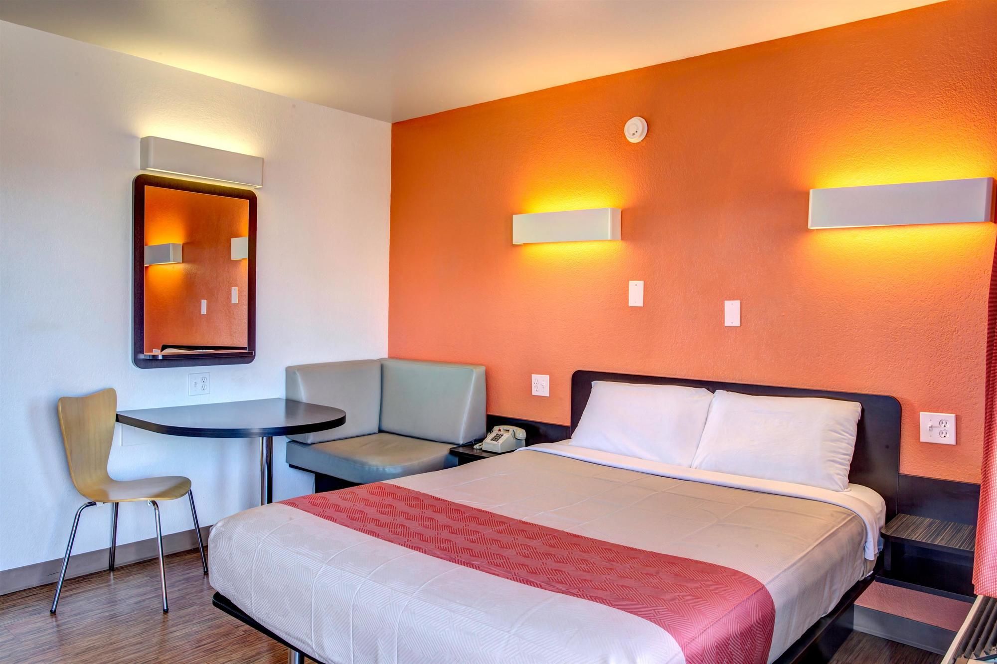 Motel 6 Murfreesboro