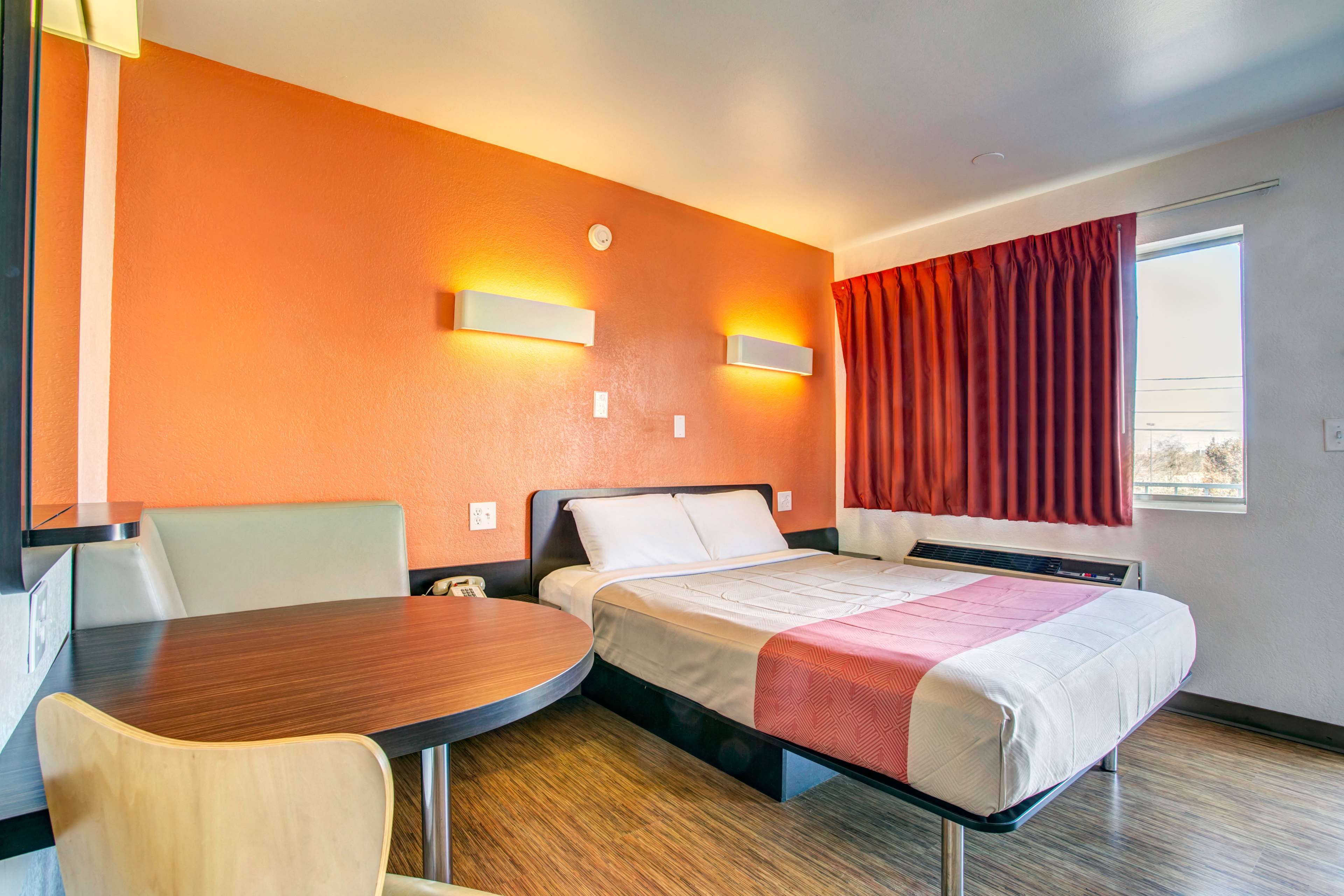 Motel 6 Murfreesboro