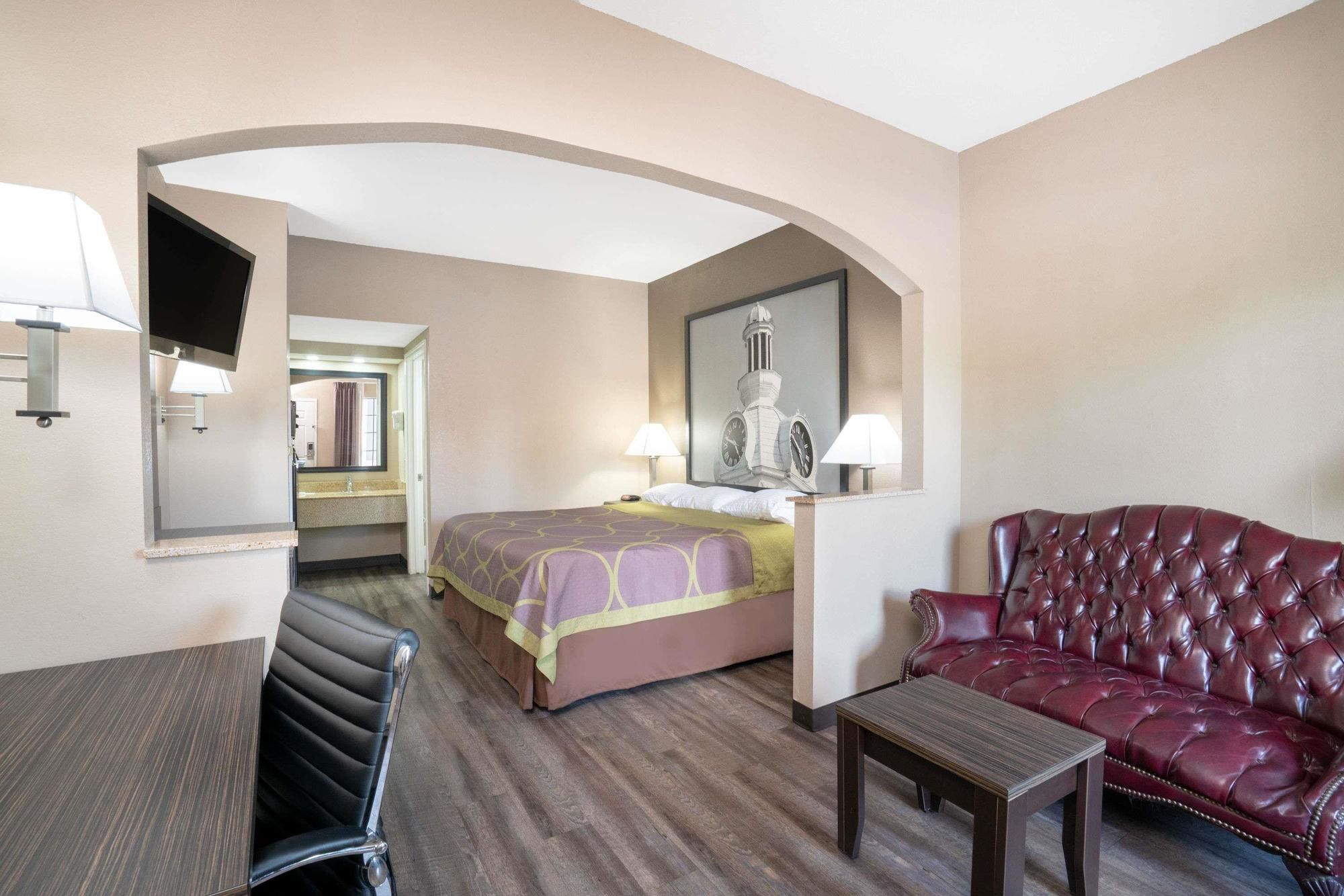 Super 8 by Wyndham Murfreesboro