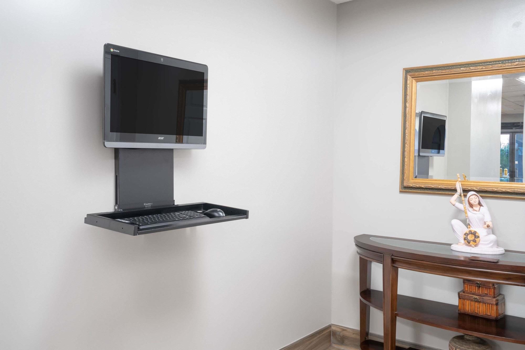 Super 8 by Wyndham Murfreesboro