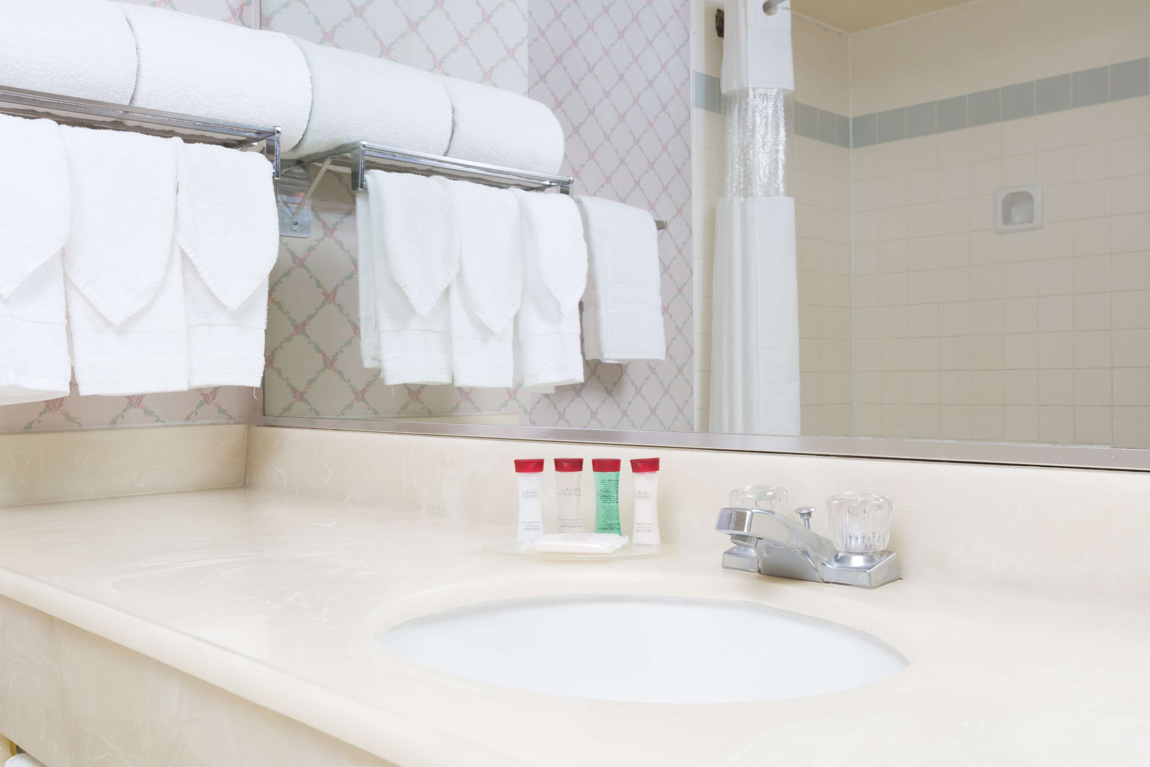 Super 8 by Wyndham Murfreesboro