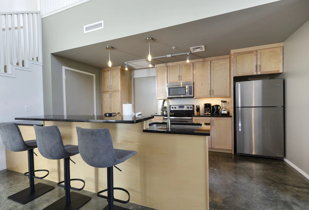 Acklen Luxury Condos by Hosteeva