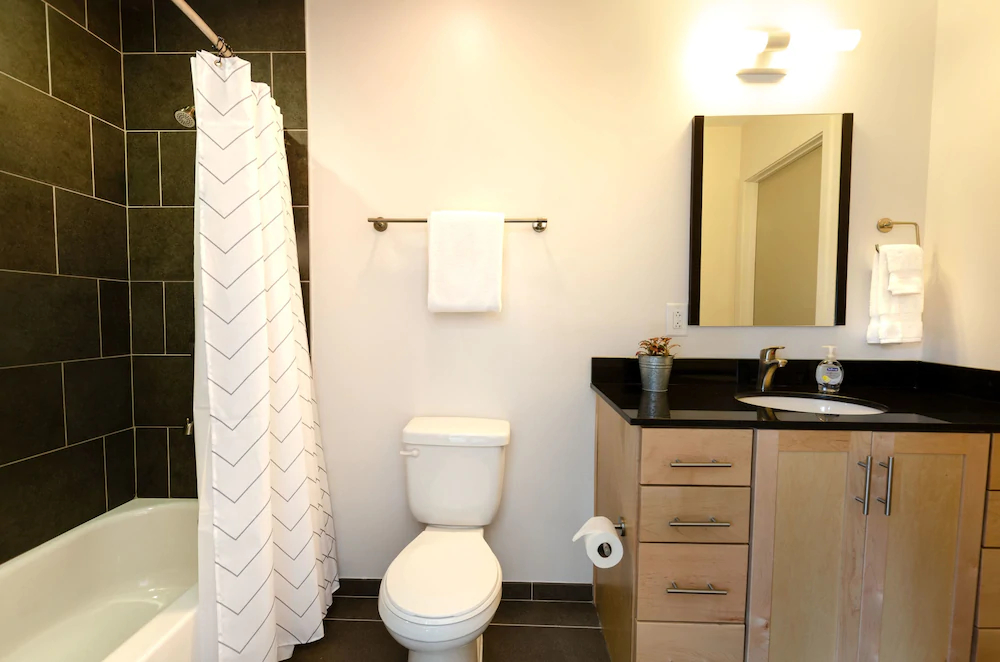 Acklen Luxury Condos by Hosteeva