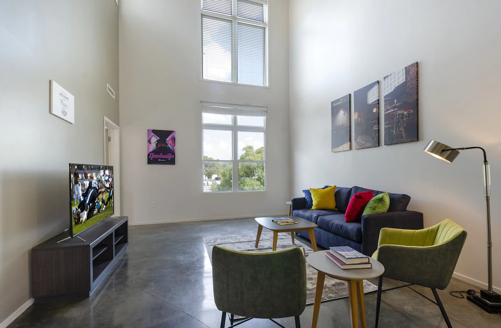 Acklen Luxury Condos by Hosteeva