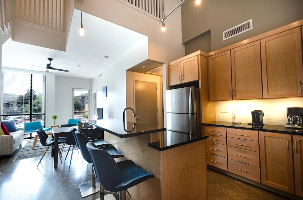 Acklen Luxury Condos by Hosteeva