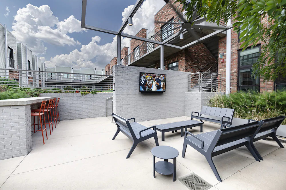 Acklen Luxury Condos by Hosteeva