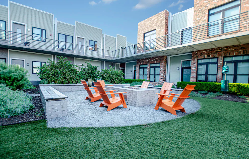 Acklen Luxury Condos by Hosteeva