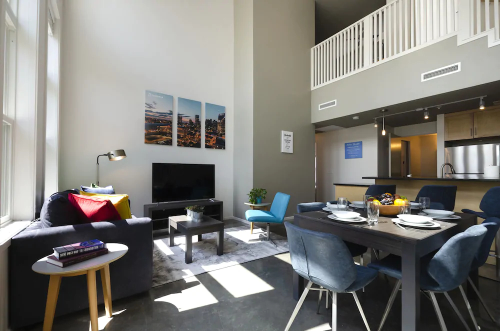 Acklen Luxury Condos by Hosteeva