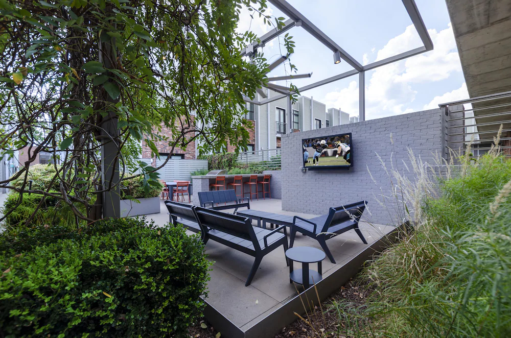 Acklen Luxury Condos by Hosteeva