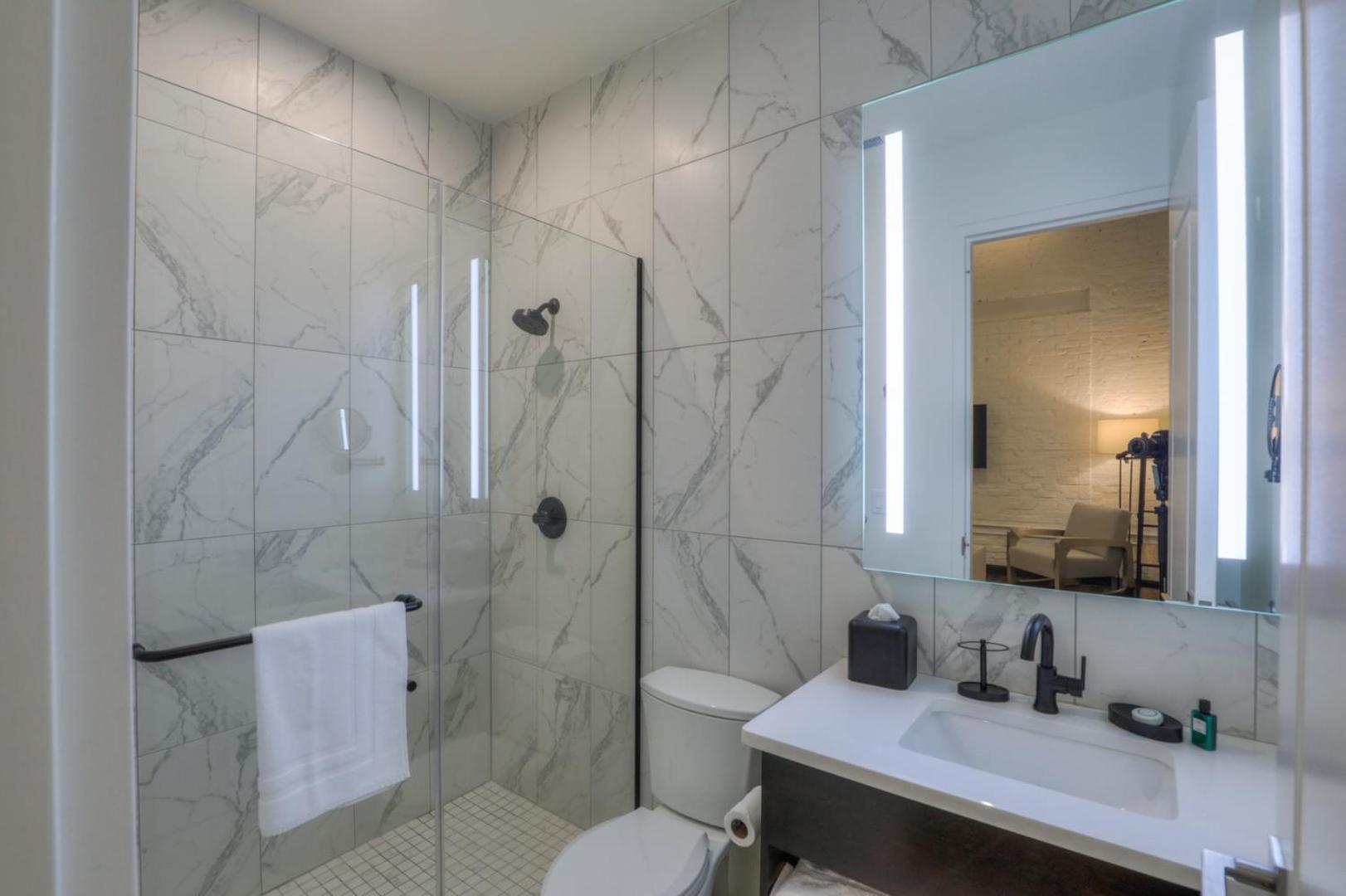 Studio 154 Luxury Hotel