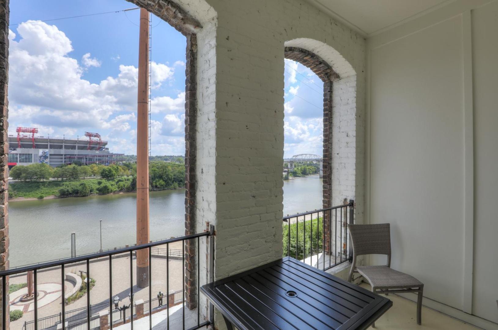 Studio 154 Luxury Hotel