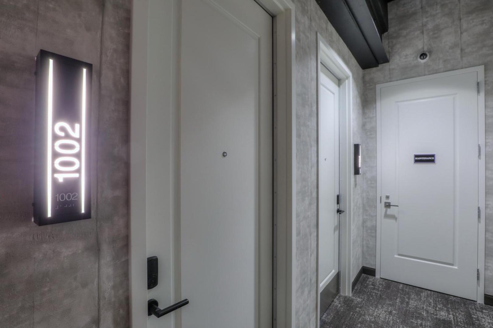 Studio 154 Luxury Hotel