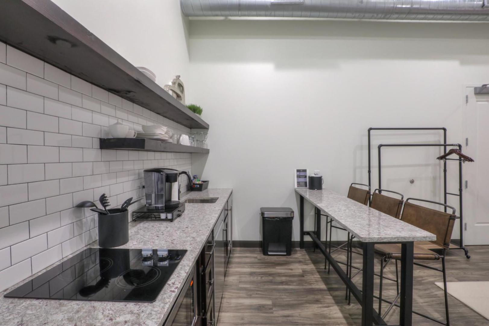 Studio 154 Luxury Hotel