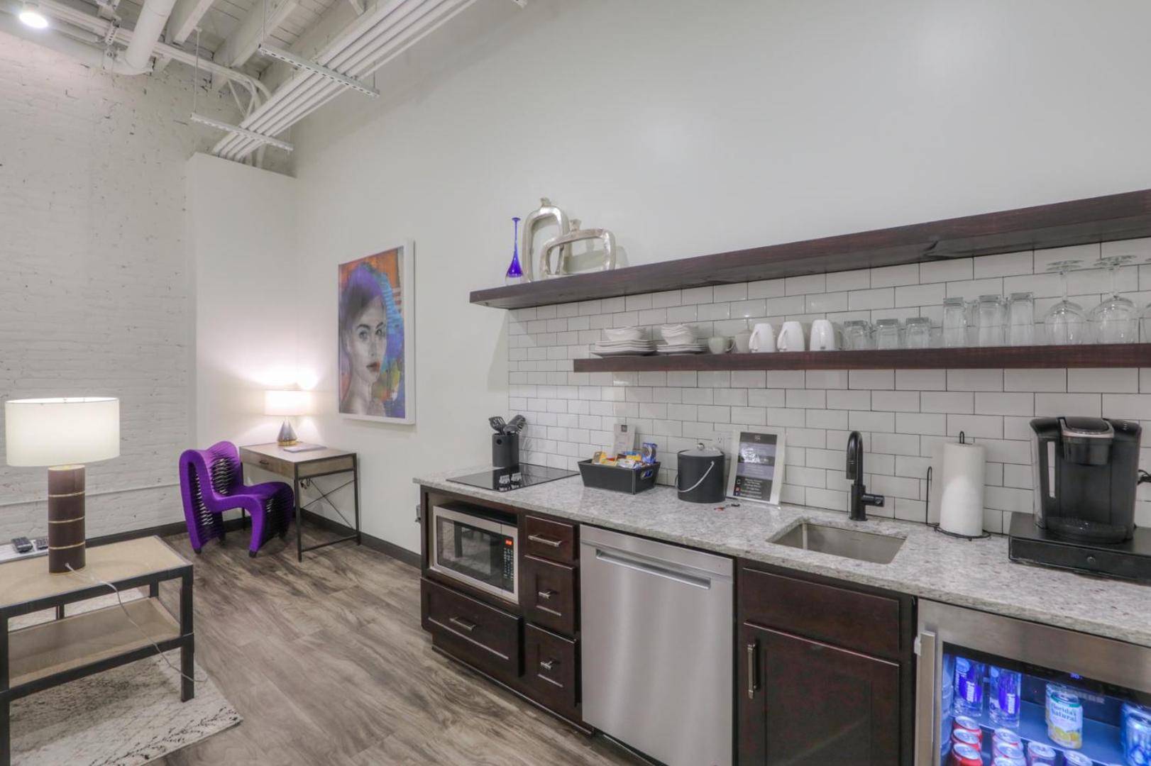 Studio 154 Luxury Hotel