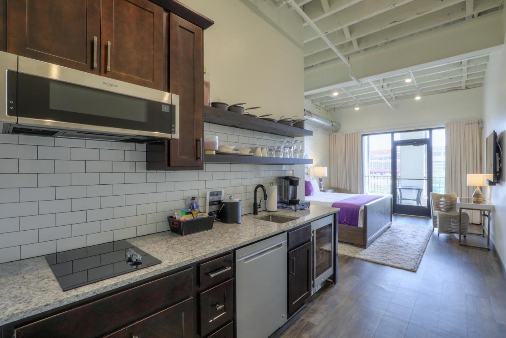 Studio 154 Luxury Hotel