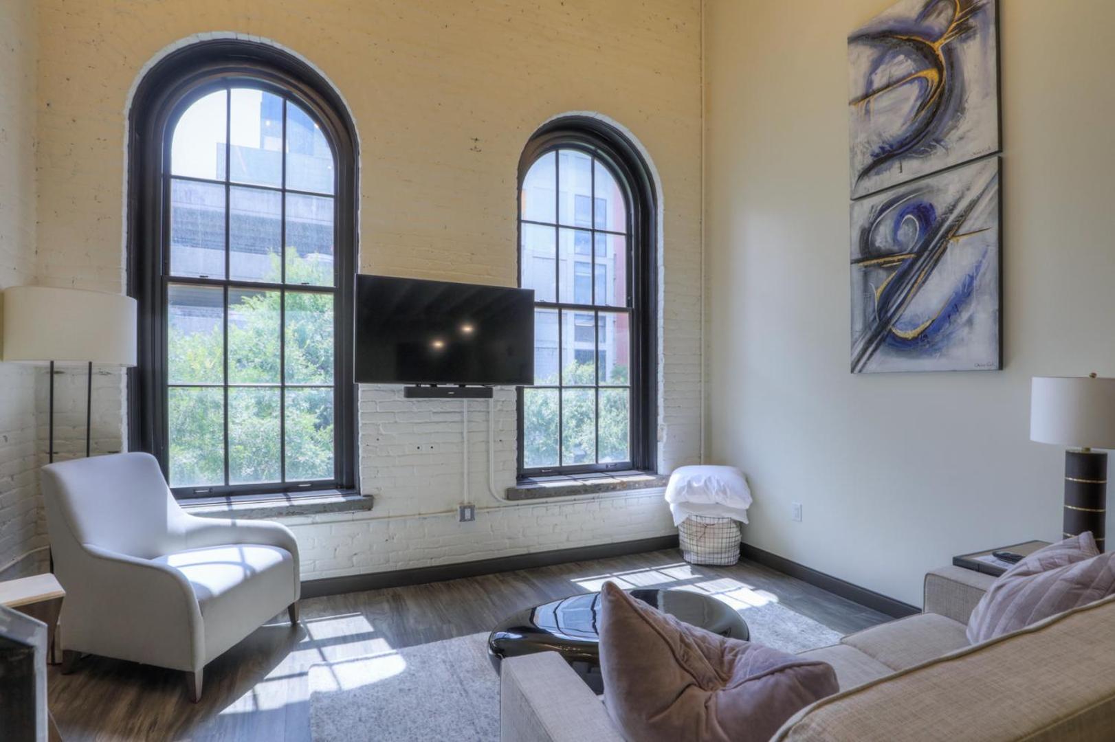 Studio 154 Luxury Hotel