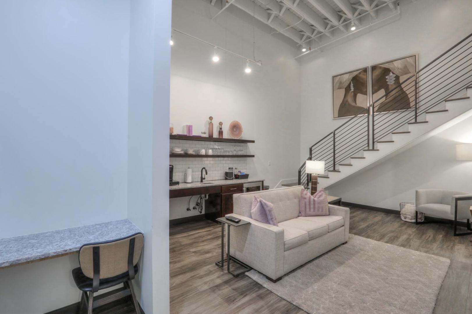 Studio 154 Luxury Hotel