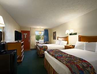 Days Inn By Wyndham Pigeon Forge South