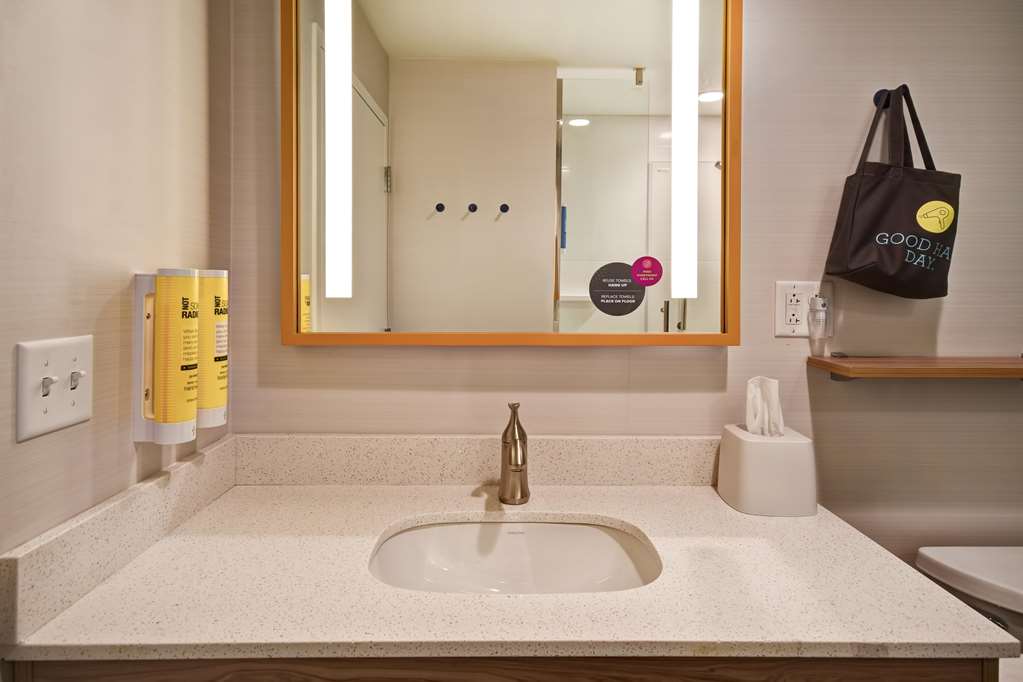 Tru by Hilton Smyrna Nashville