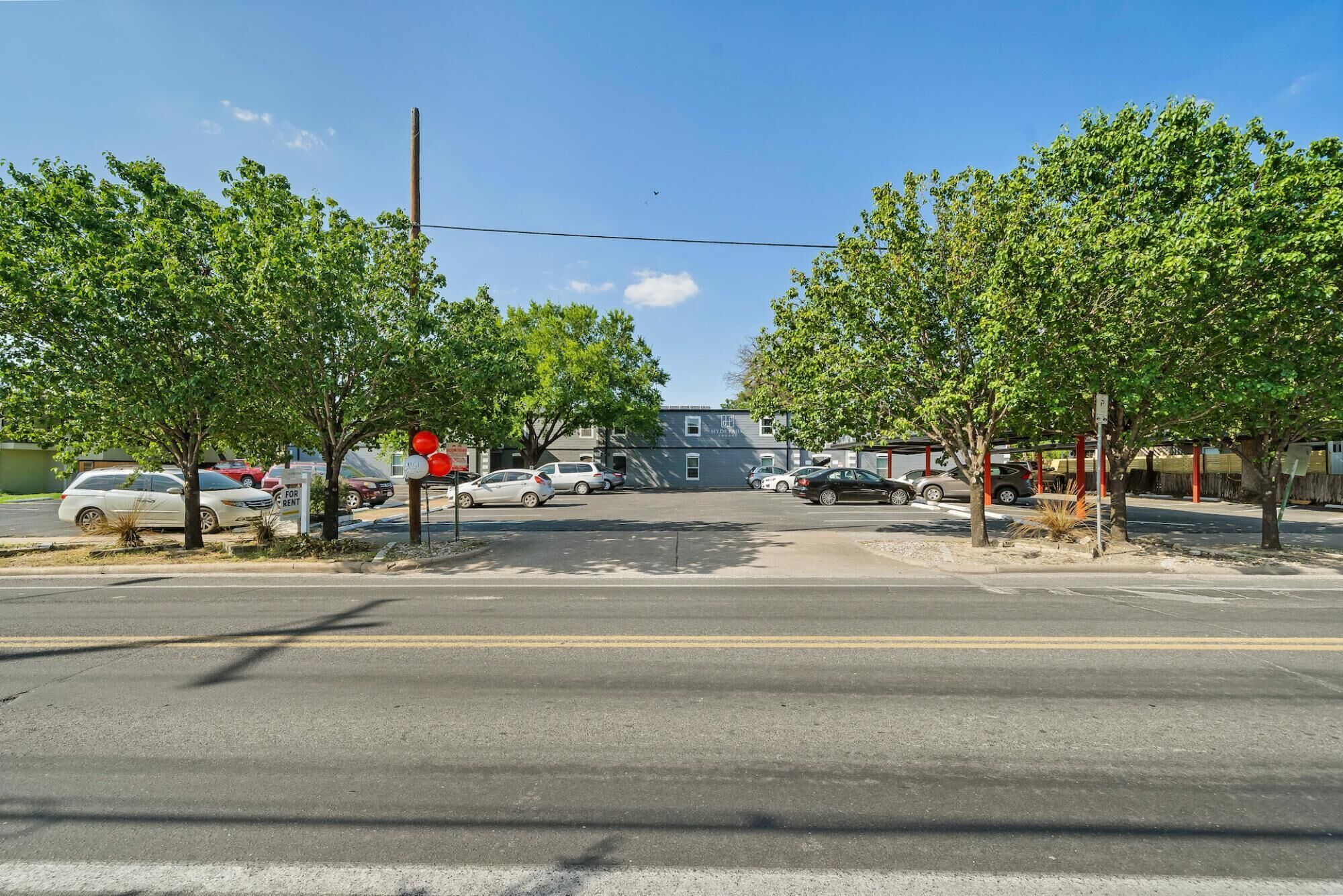 Hyde Park Square by Evonify