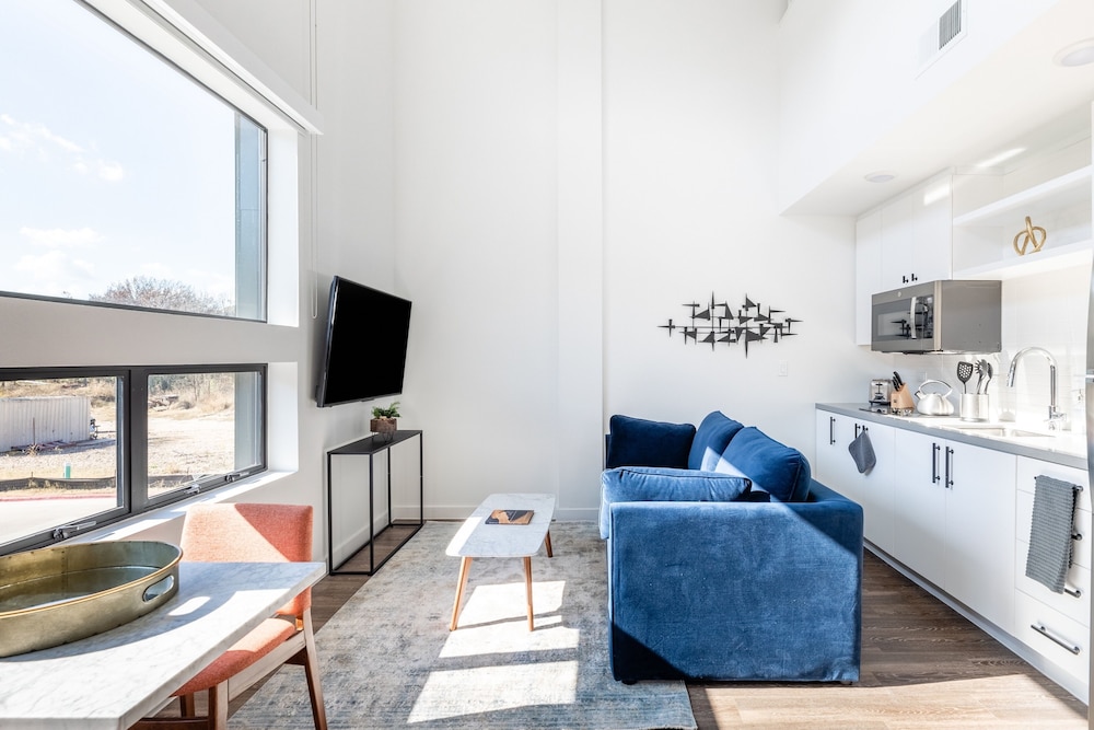 Mint House at The Hatchery – Austin