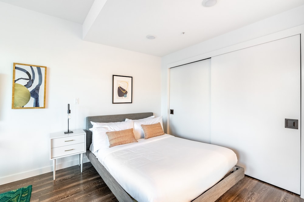 Mint House at The Hatchery – Austin