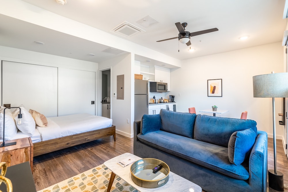 Mint House at The Hatchery – Austin