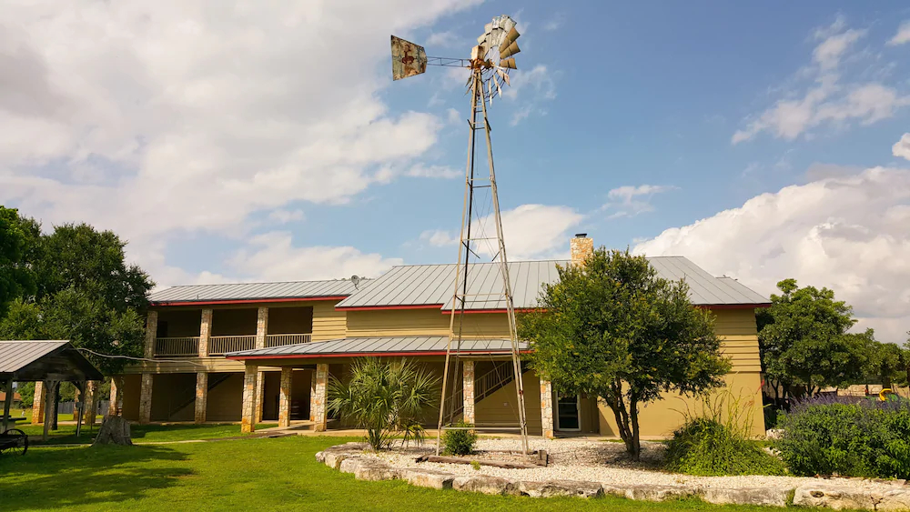 Flying L Hill Country Resort