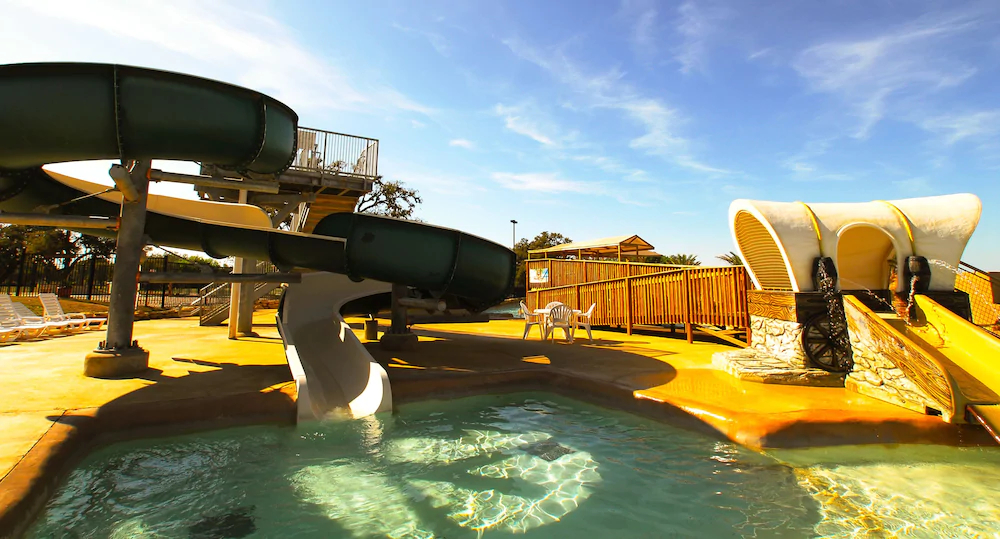 Flying L Hill Country Resort