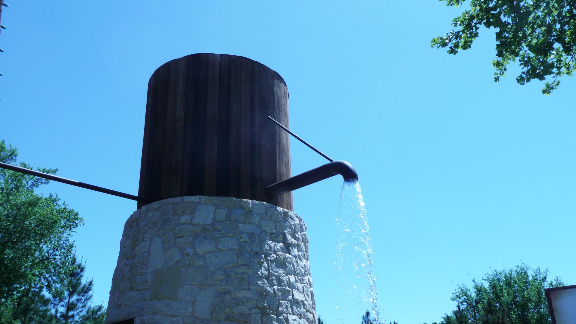 Rustic Creek Ranch Resort