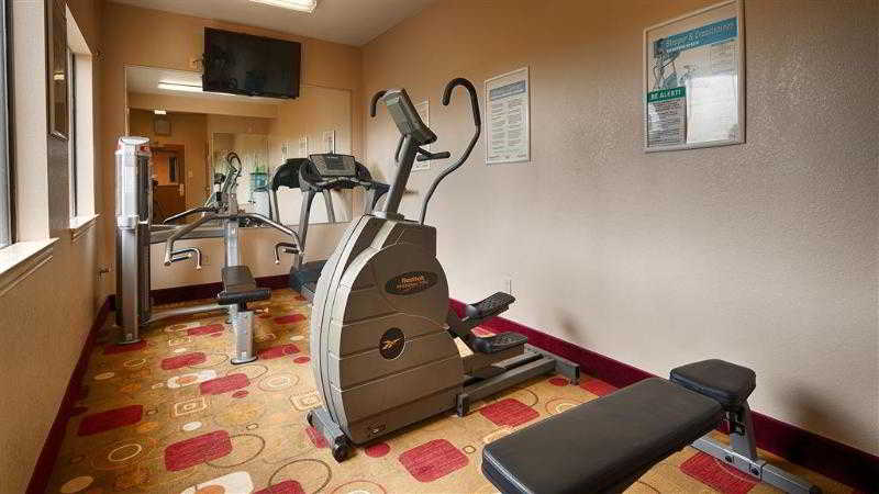 Best Western Plus Denton Inn & Suites