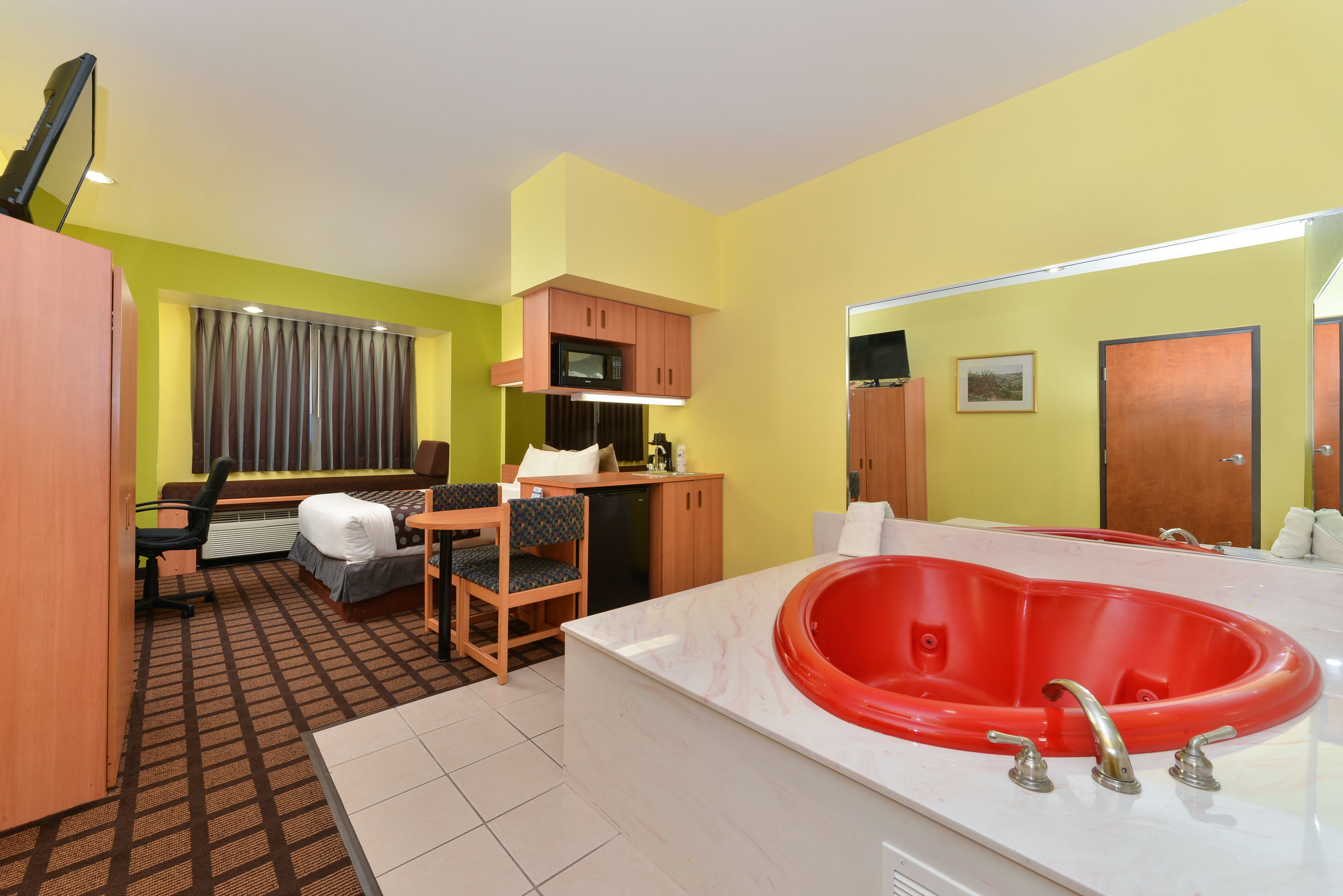 Microtel Inn & Suites by Wyndham Ft. Worth North/At Fossil