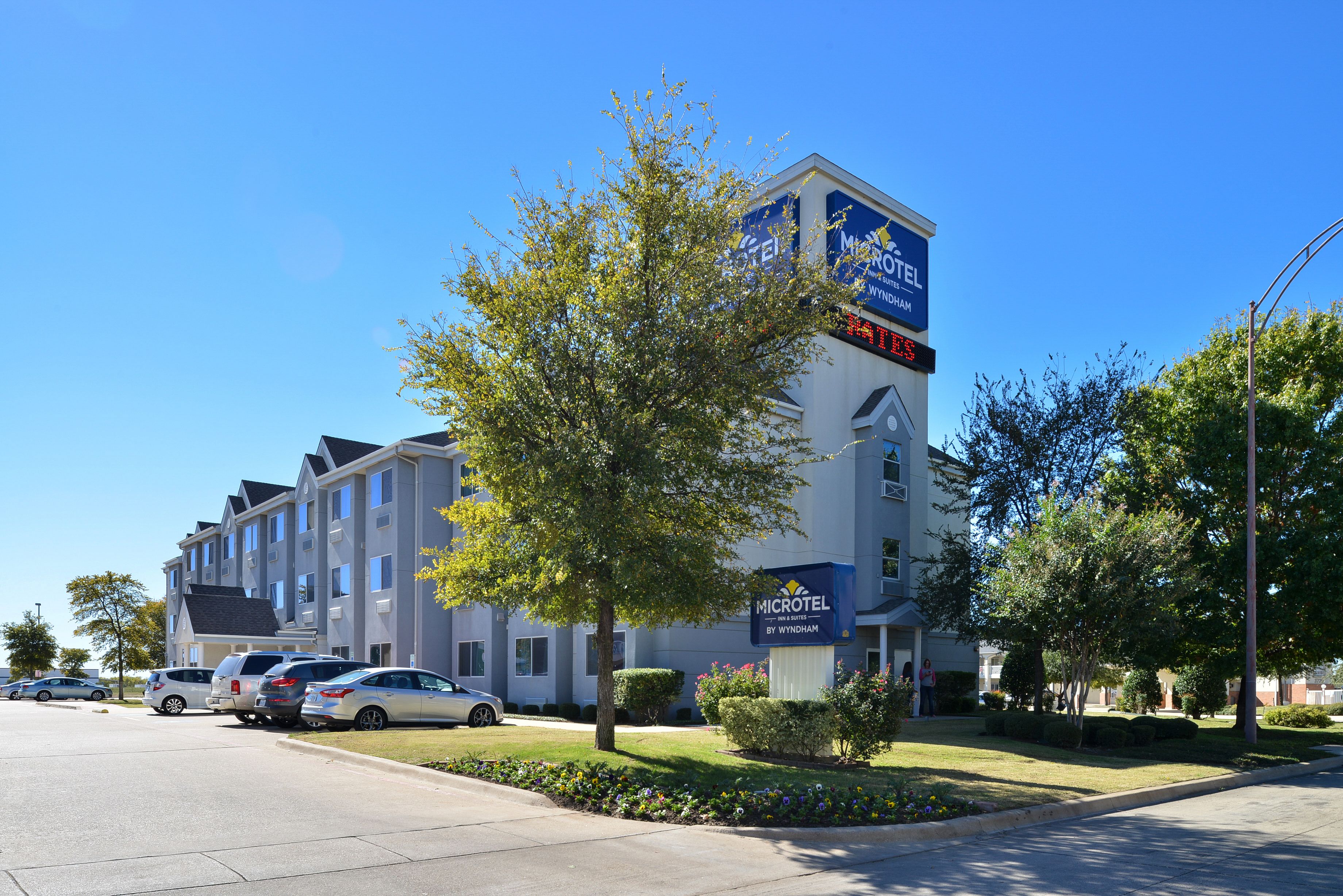 Microtel Inn & Suites by Wyndham Ft. Worth North/At Fossil