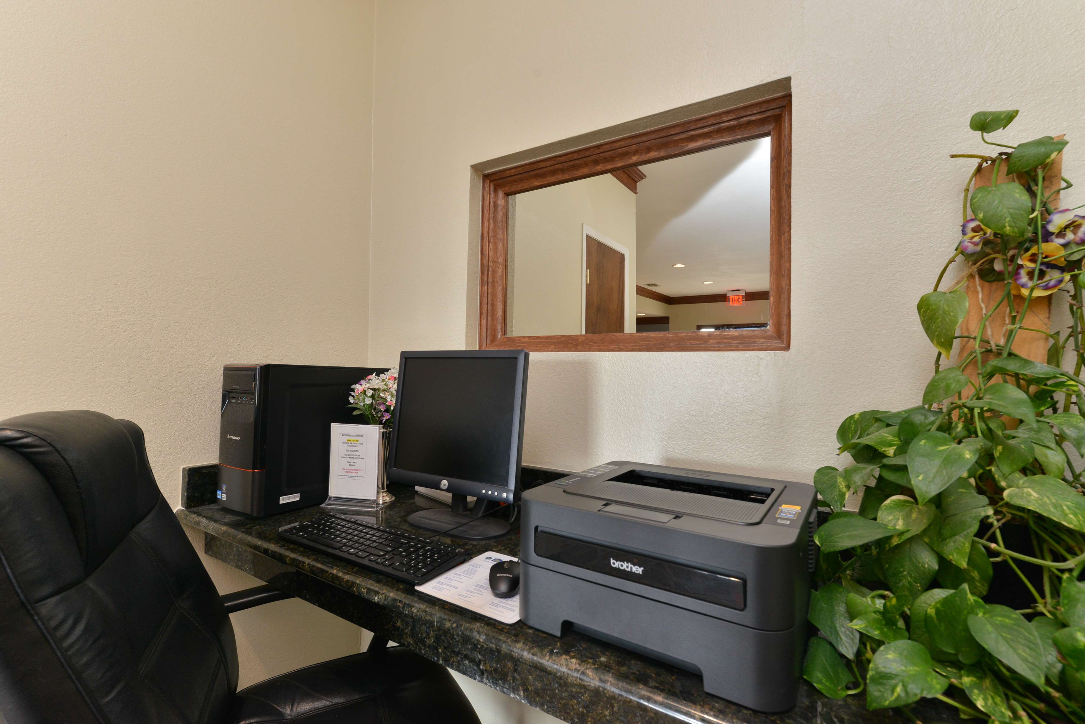 Best Western Regency Inn & Suites